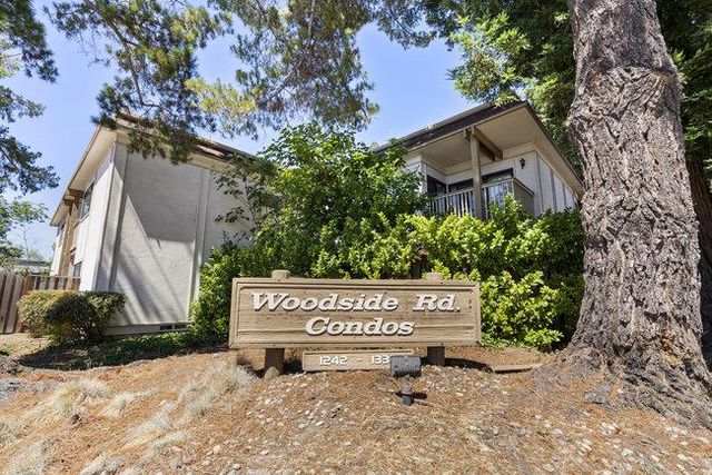 1326 Woodside Rd, Redwood City, CA 94061