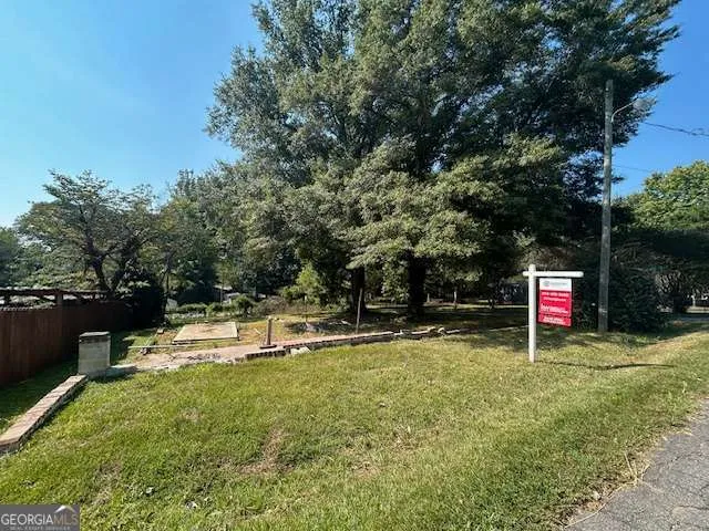 124 Main Lake Dr, Acworth, GA 30102
