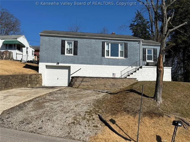 1716 Dudley Dr, Charleston, WV 25311