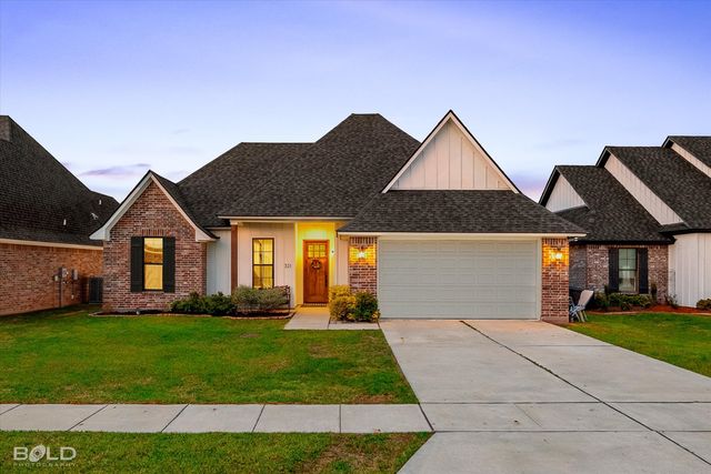 331 Newport Ln, Benton, LA 71006
