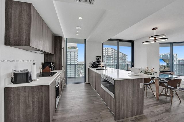 801 S  Miami Ave #4209, Miami, FL 33130