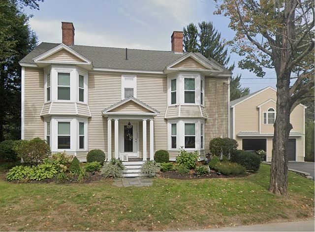 200 High St, Exeter, NH 03833