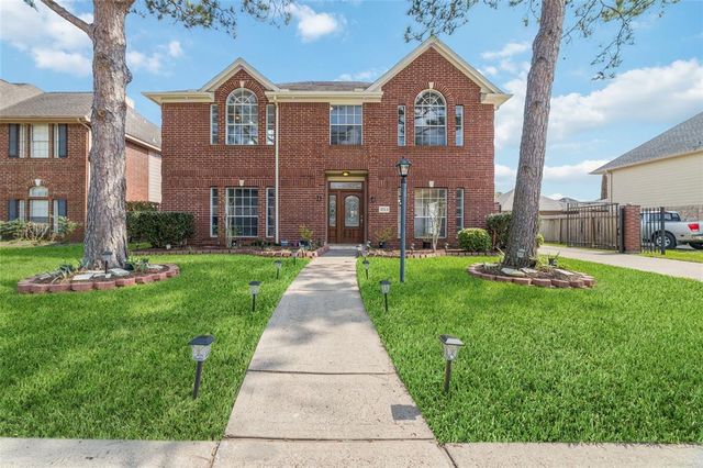 3513 Pine Hollow Dr, Pearland, TX 77581