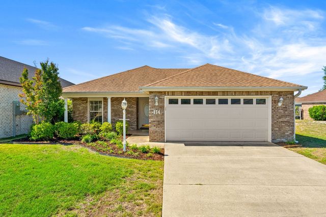 114 Lakeridge Dr, Panama City, FL 32405