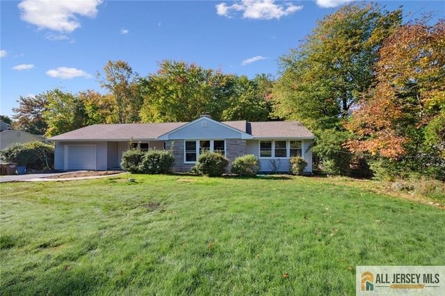 499 Foothill Rd, Bridgewater, NJ 08807