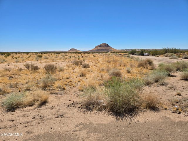 Desert Butte Blvd, California City, CA 93505