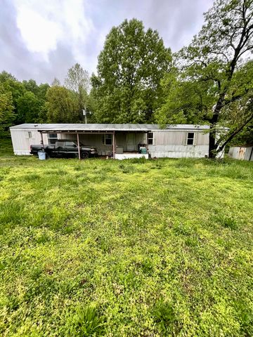 5922 East State Highway 90, Pineville, MO 64856