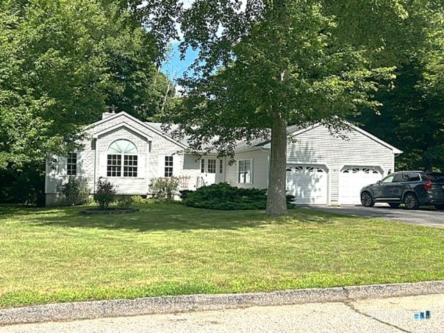 11 John W Luty Drive, Oakdale, CT 06370
