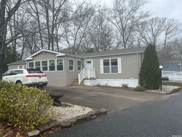 1661-31 Old Country Road, Riverhead, NY 11901