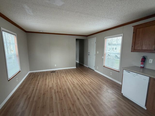 407 Carriage Lane Est #407, Streator, IL 61364