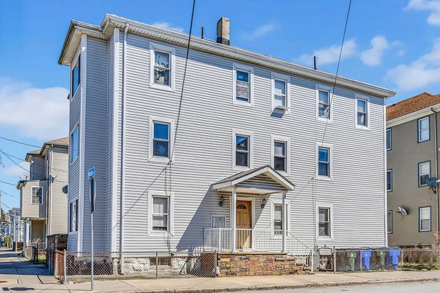 174 Montaup St, Fall River, MA 02724