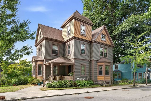 101 Ashmont St, Dorchester, MA 02124