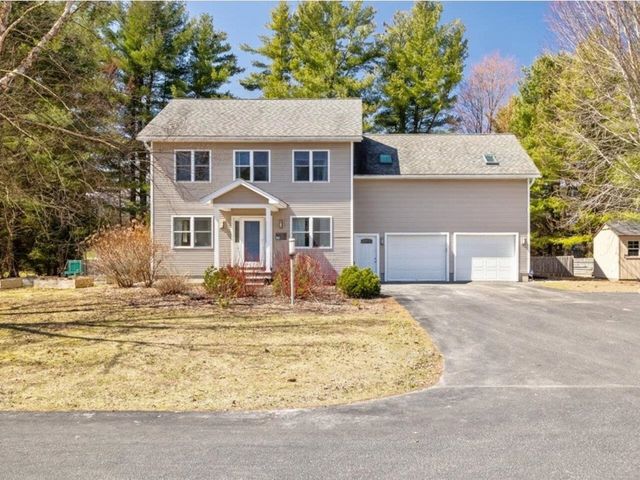 34 Blakewood Drive, Milton, VT 05468