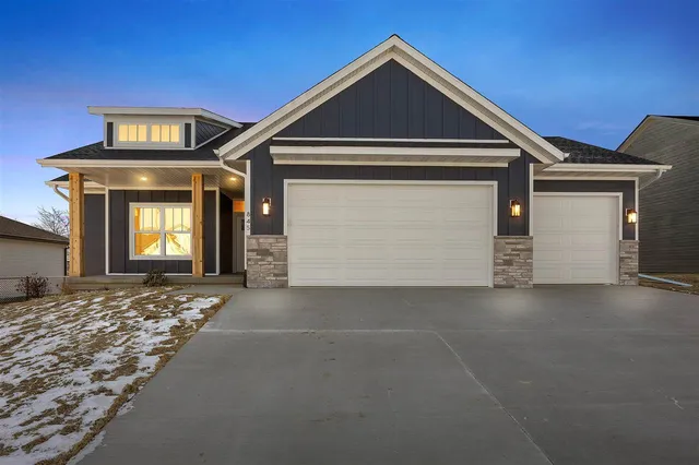 845 Yorkshire St, North Liberty, IA 52317