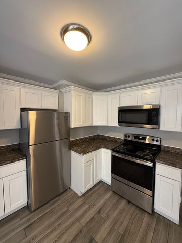 633 Orange St #1, New Haven, CT 06511