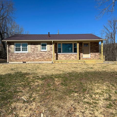 6650 Winchester Rd, Clay City, KY 40312