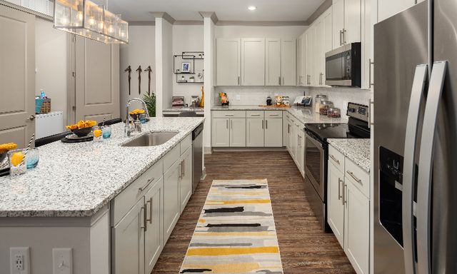 761 Morosgo Dr   NE #218, Atlanta, GA 30324