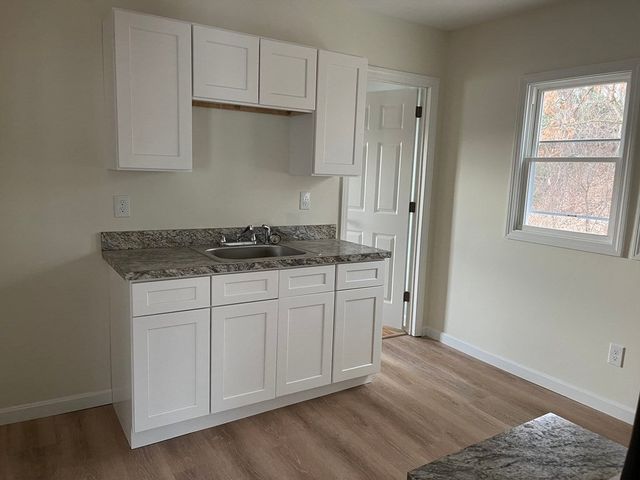 752 Alden St #1, Springfield, MA 01109