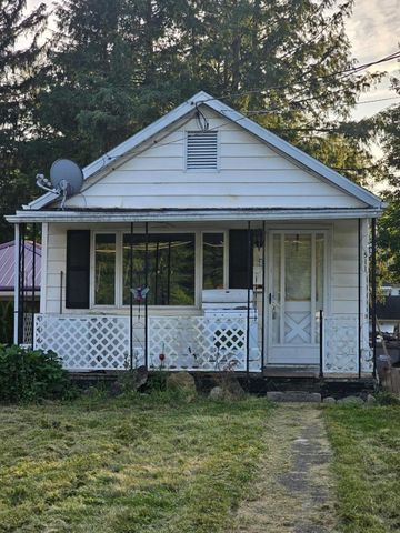 511 Superior St, Titusville, PA 16354