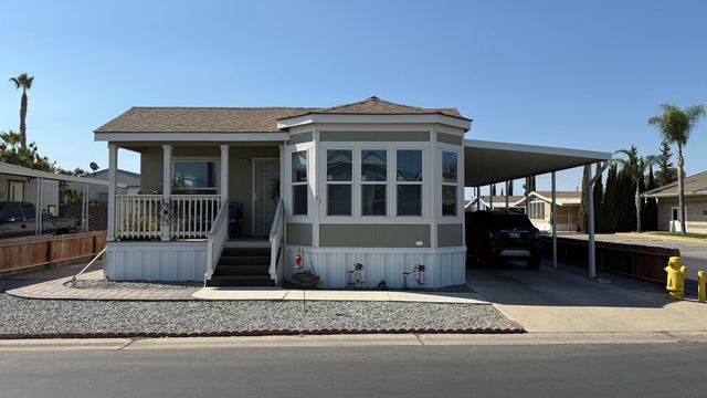 900 900 Rankin Avenue E #41, Tulare, CA 93274