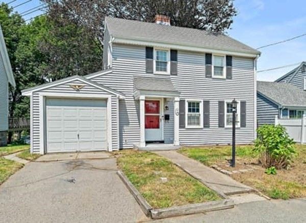 30 Russell St, Quincy, MA 02171