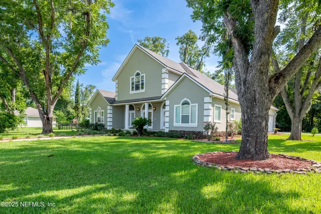 10215 N GLEN Avenue, Glen Saint Mary, FL 32040