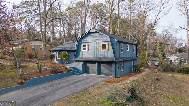300 Woodland Dr, Calhoun, GA 30701