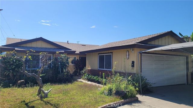 1100 E  215th Pl, Carson, CA 90745