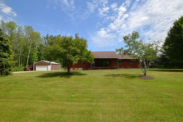 662 Mourning Dove Rd, Little Suamico, WI 54141