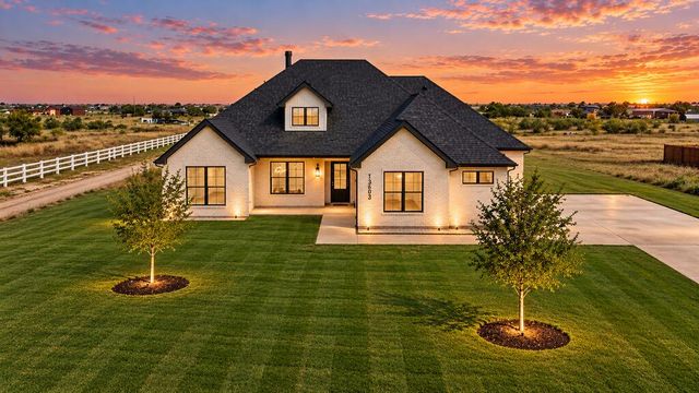13715 E  County Road 113, Midland, TX 79706