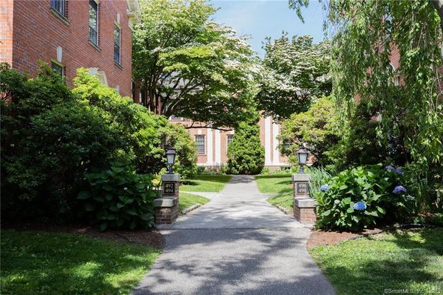 494 Whitney Ave  #2B, New Haven, CT 06511