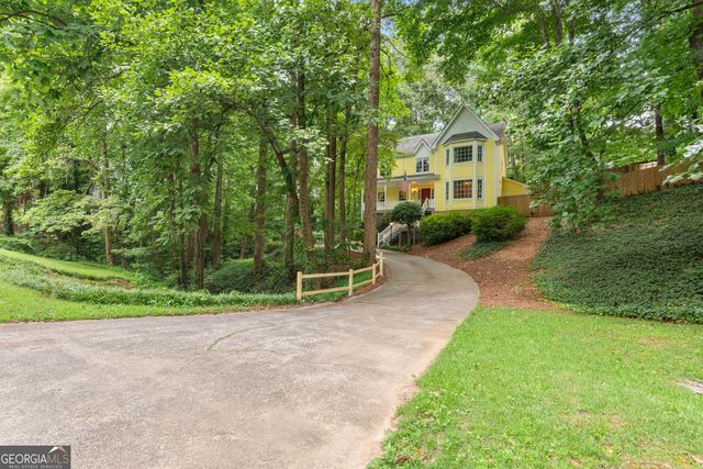 11690 Highland Colony Dr, Roswell, GA 30075