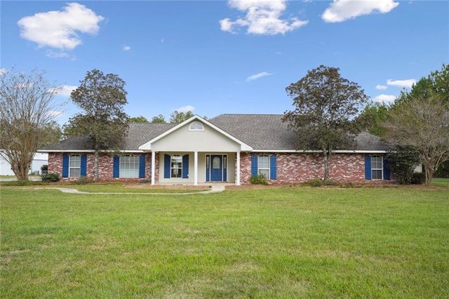 52150 Red Hill Rd, Independence, LA 70443