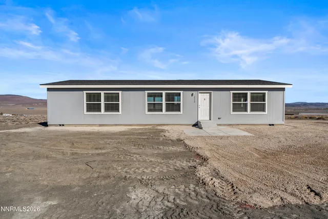 2770 Fir St, Silver Springs, NV 89429