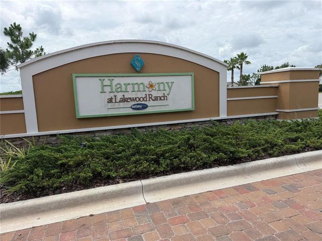 11976 Sky Acres Ter, Bradenton, FL 34211