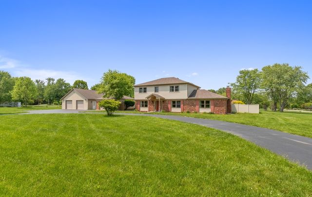 3968 Hickory Ln, Greenwood, IN 46143