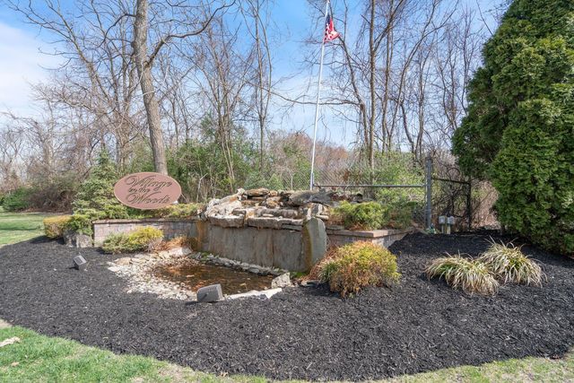 10 Sycamore Court #10, Selden, NY 11784