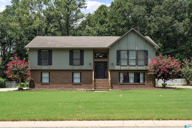 1345 Willow Creek Pl, Alabaster, AL 35007