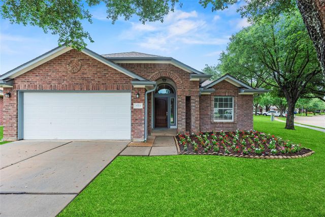 17211 Timbercliff Ct, Cypress, TX 77429