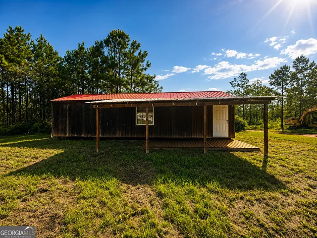 4066 Green Grv, Lumpkin, GA 31815