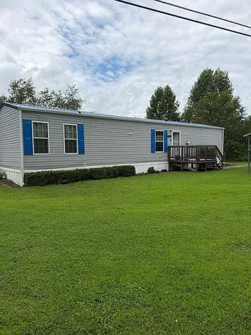 6415 Nile Rd, Summersville, WV 26651