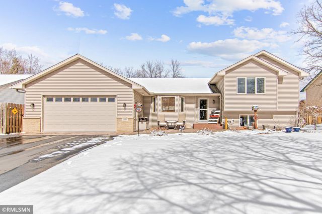 2307 129th Ln NW, Coon Rapids, MN 55448