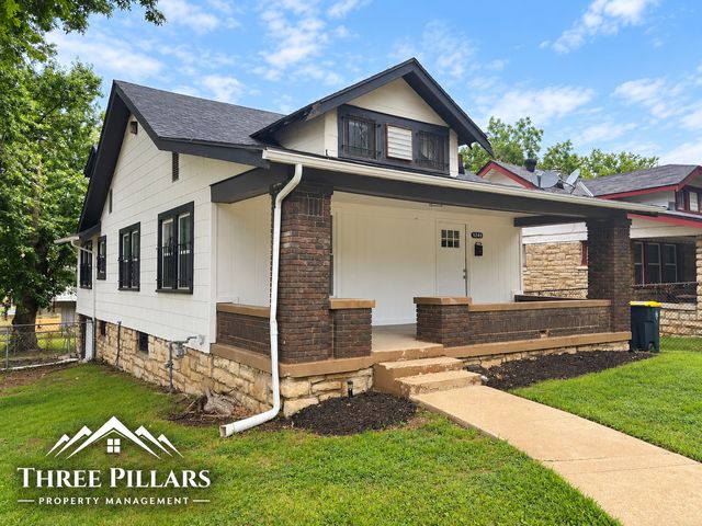 5248 Euclid Ave, Kansas City, MO 64130