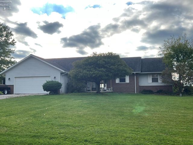 148 S  County Road 17, Tiffin, OH 44883