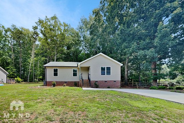 214 Aspen Dr, Gastonia, NC 28052