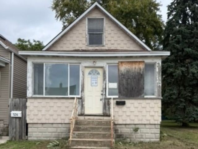 532 156th St, Calumet City, IL 60409
