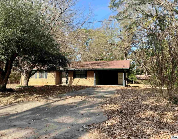 10550 Maple Dr, Bastrop, LA 71220