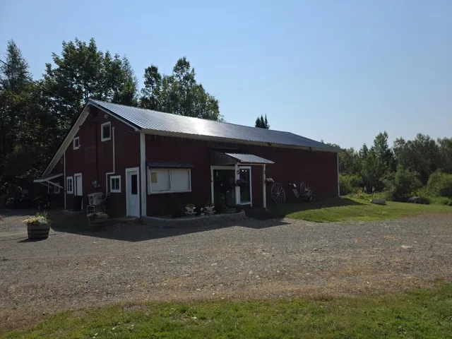 593 US-1, Danforth, ME 04424