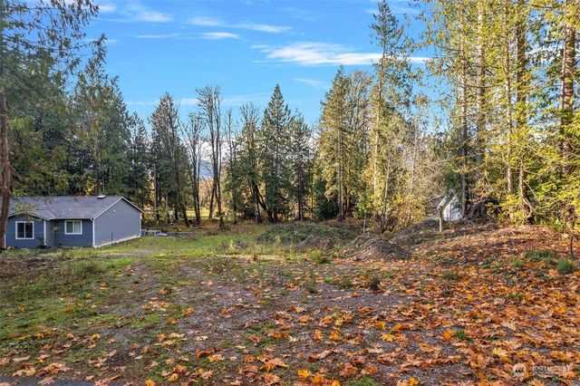 7322 Hideway Lane, Concrete, WA 98237