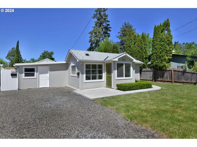 1125 W  27th Ave, Eugene, OR 97405